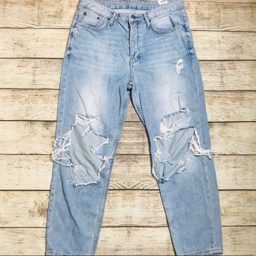 Top Shop Light Denim Boyfriend Cropped Jeans
